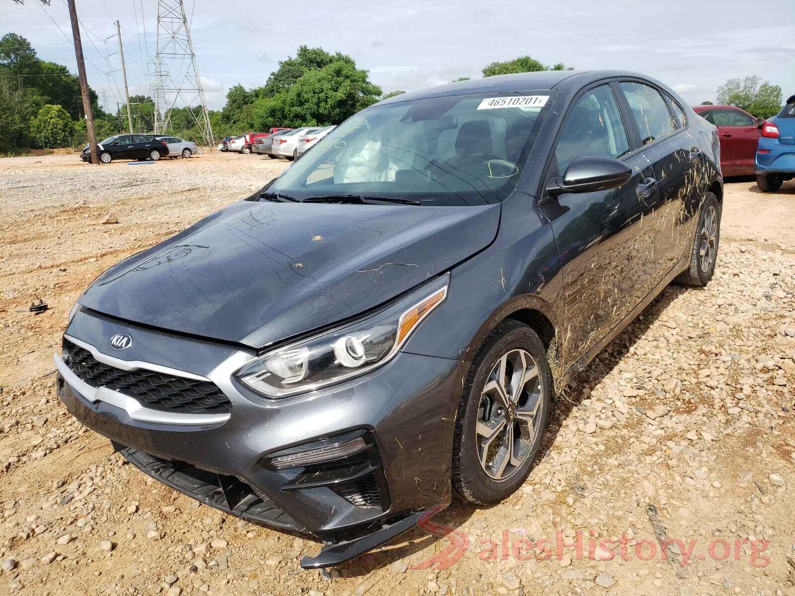 3KPF24AD2KE077640 2019 KIA FORTE