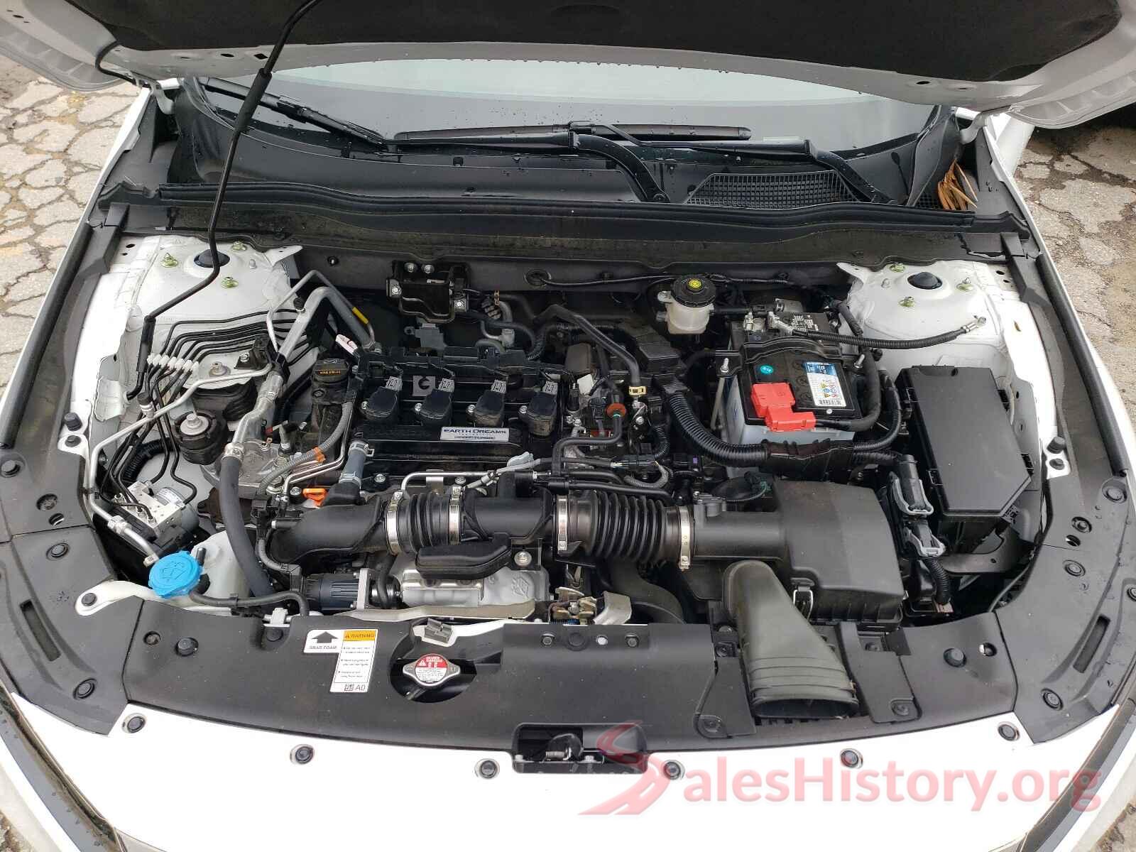 1HGCV1F32JA141221 2018 HONDA ACCORD