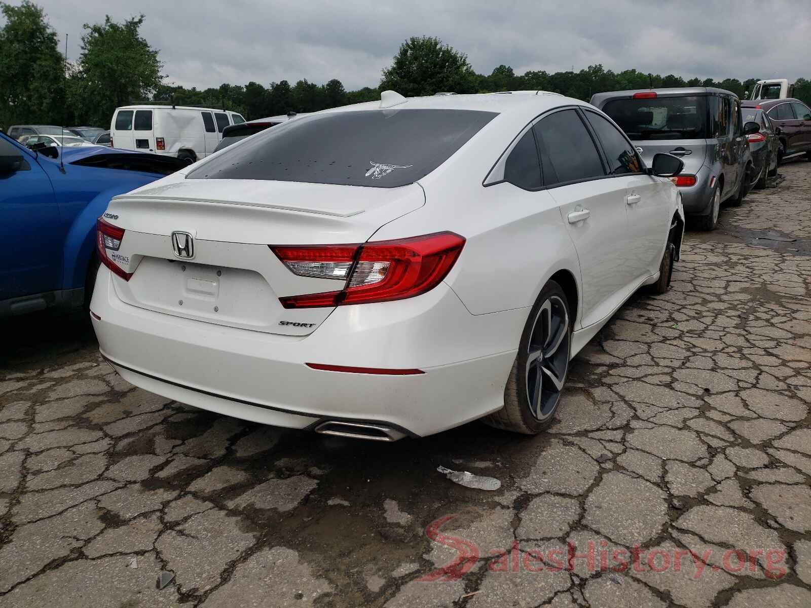 1HGCV1F32JA141221 2018 HONDA ACCORD