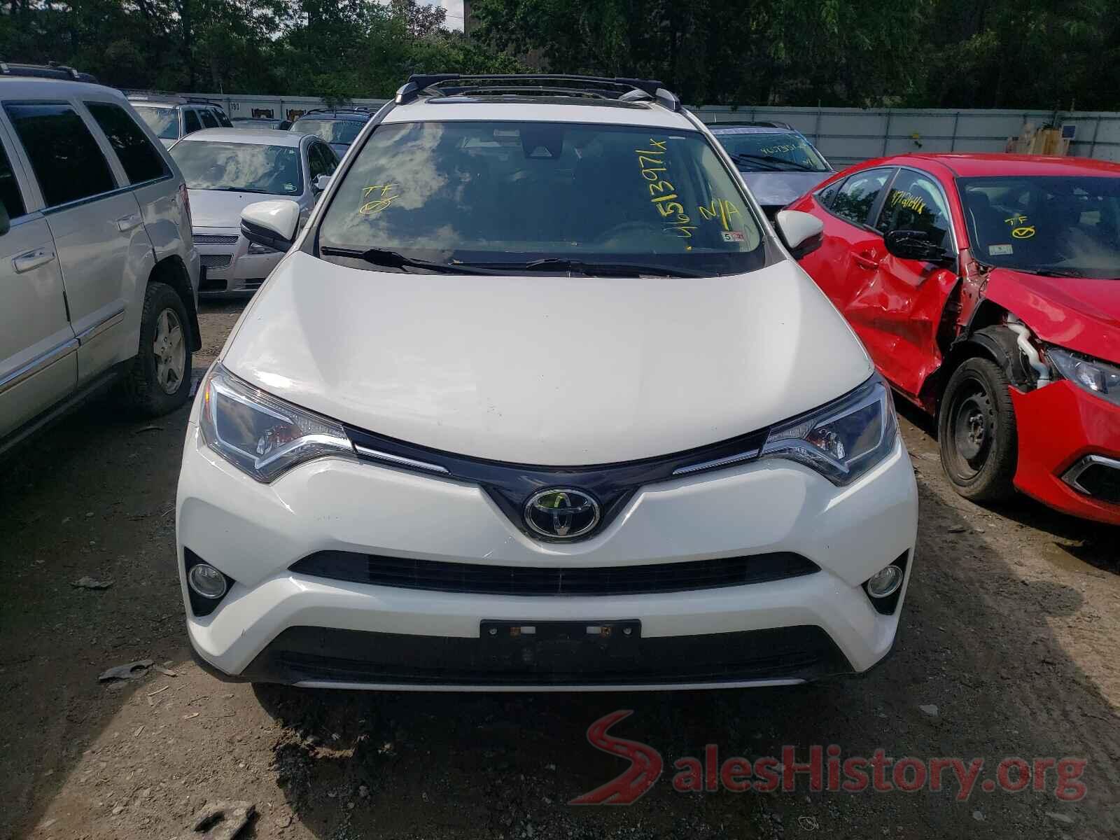 JTMRFREV7HJ128353 2017 TOYOTA RAV4