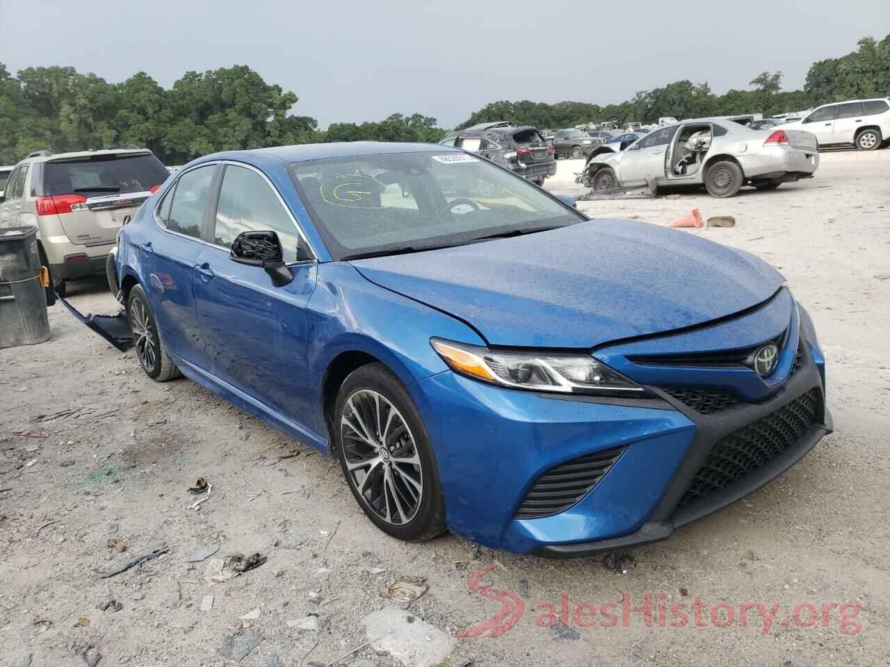 4T1B11HKXKU200490 2019 TOYOTA CAMRY