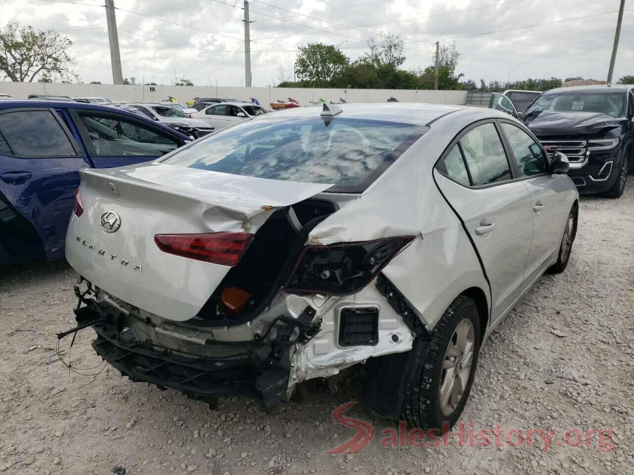 5NPD84LFXKH444686 2019 HYUNDAI ELANTRA