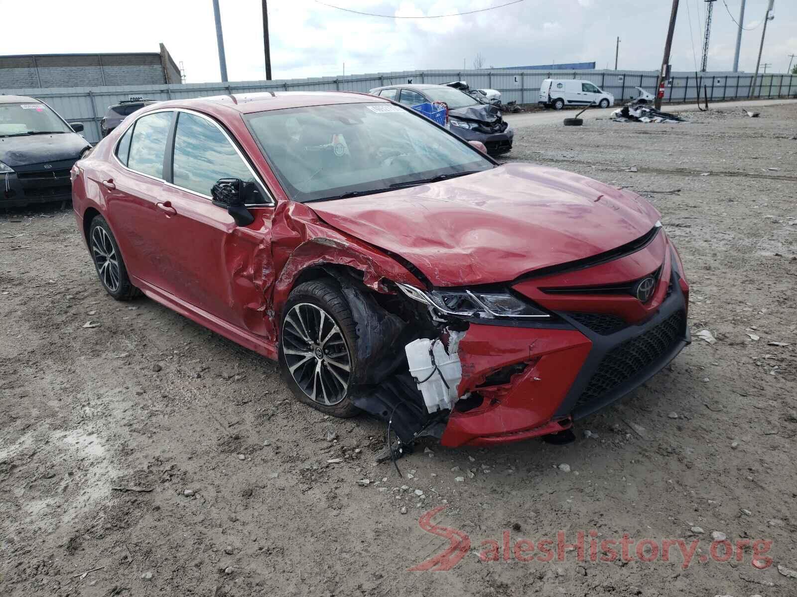 4T1B11HK1KU275708 2019 TOYOTA CAMRY