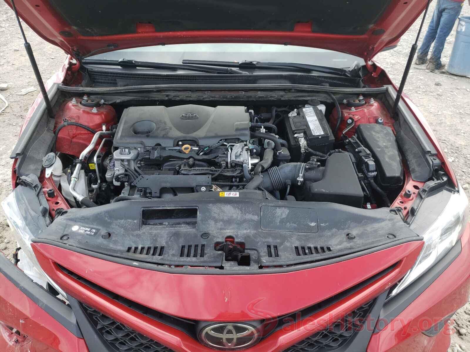 4T1B11HK1KU275708 2019 TOYOTA CAMRY