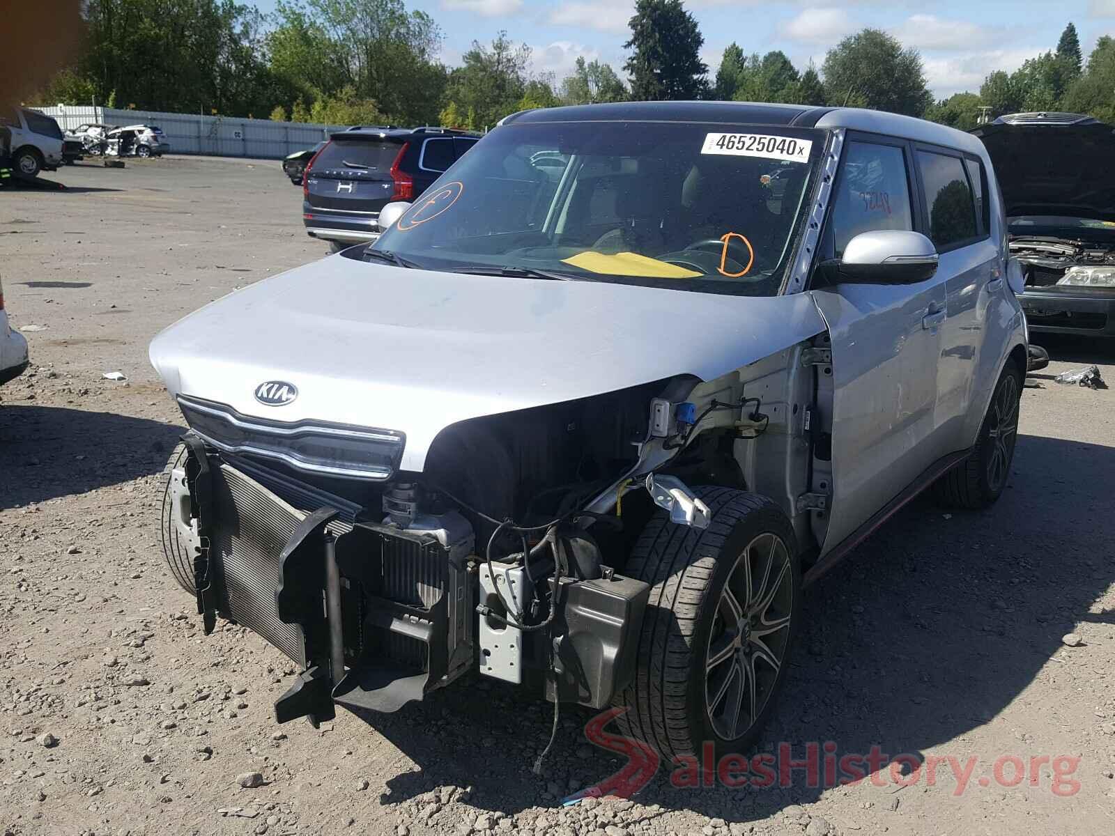 KNDJX3AA2J7561429 2018 KIA SOUL