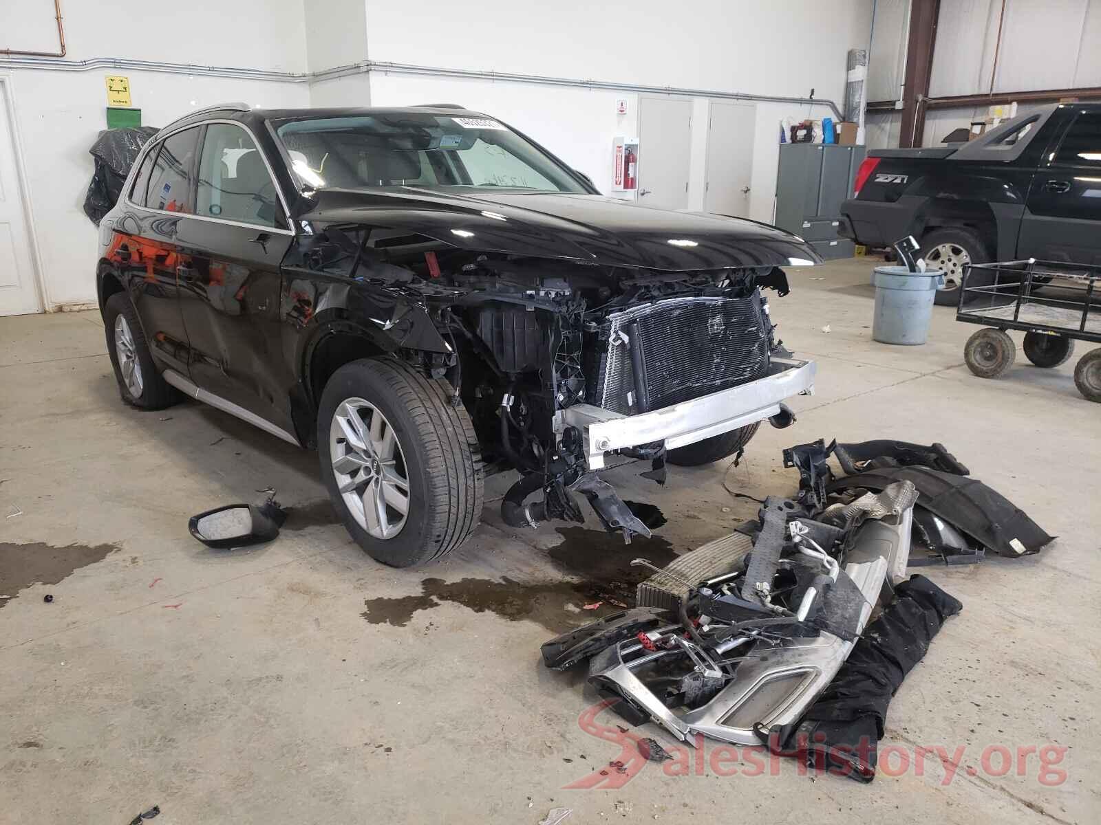 WA1ANAFY9J2213425 2018 AUDI Q5