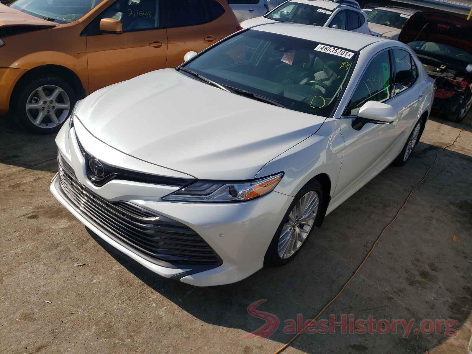 4T1B11HK6JU006828 2018 TOYOTA CAMRY