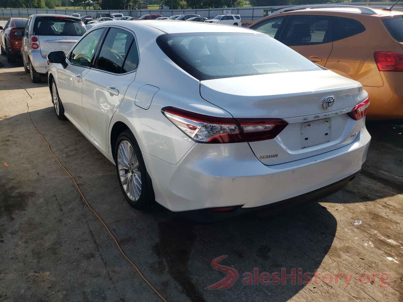 4T1B11HK6JU006828 2018 TOYOTA CAMRY