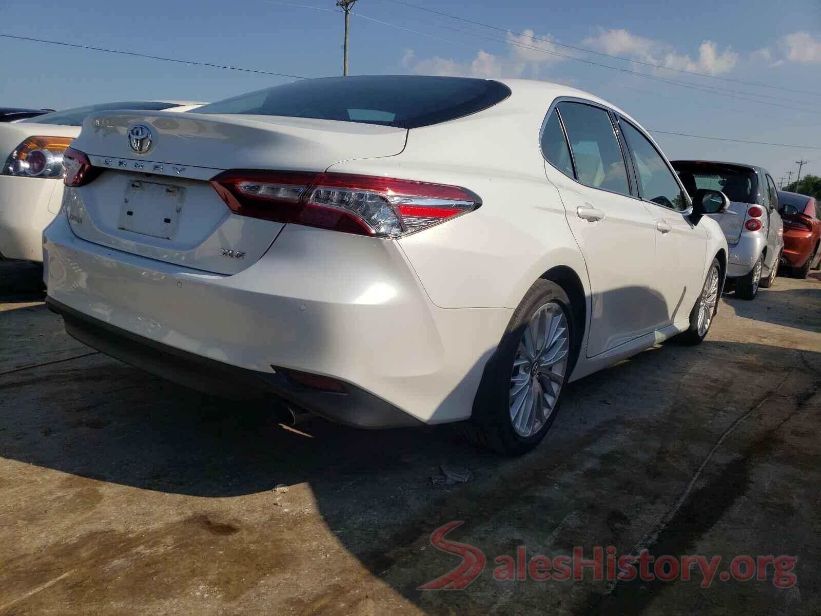 4T1B11HK6JU006828 2018 TOYOTA CAMRY