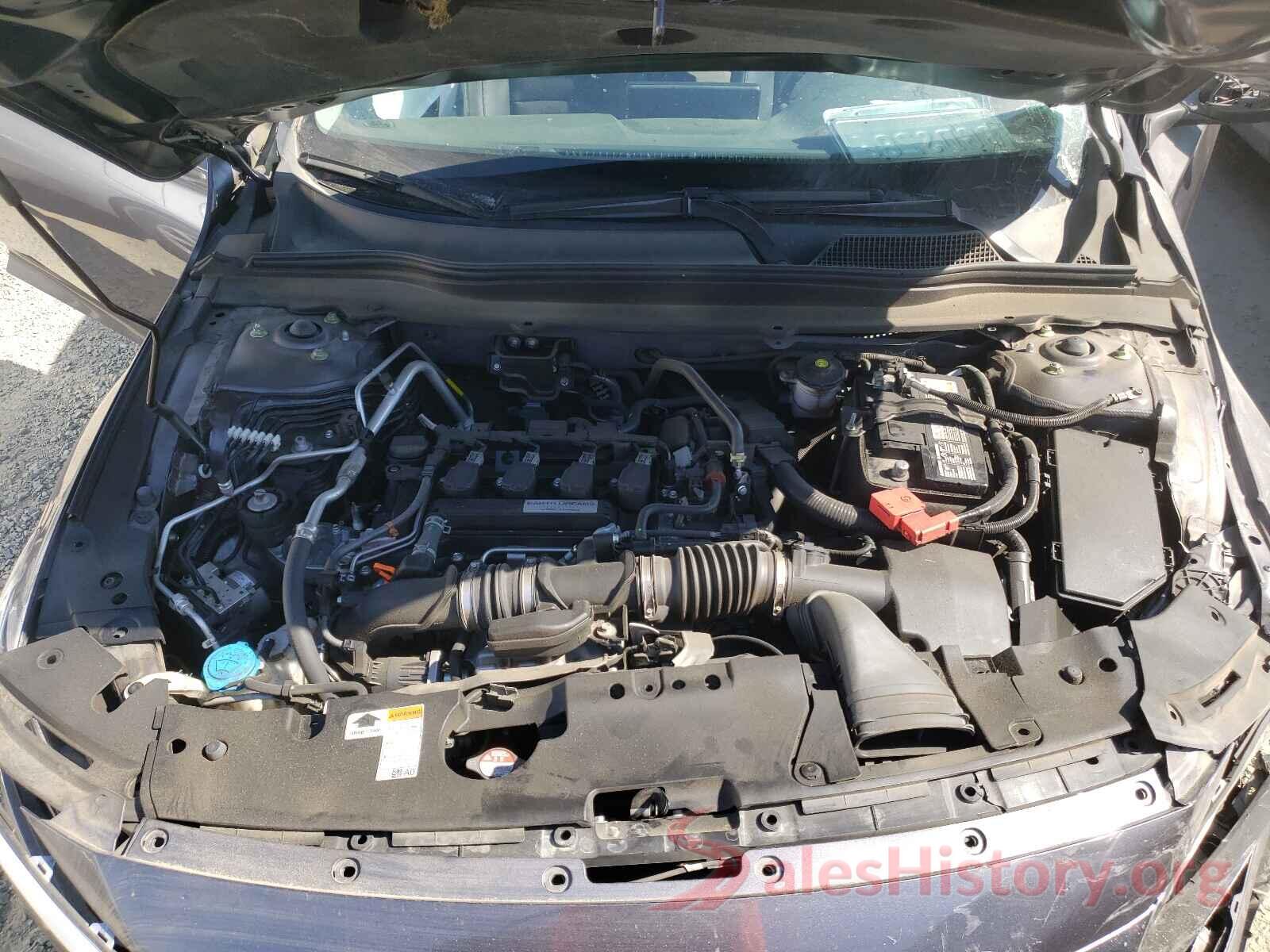 1HGCV1F54JA070704 2018 HONDA ACCORD