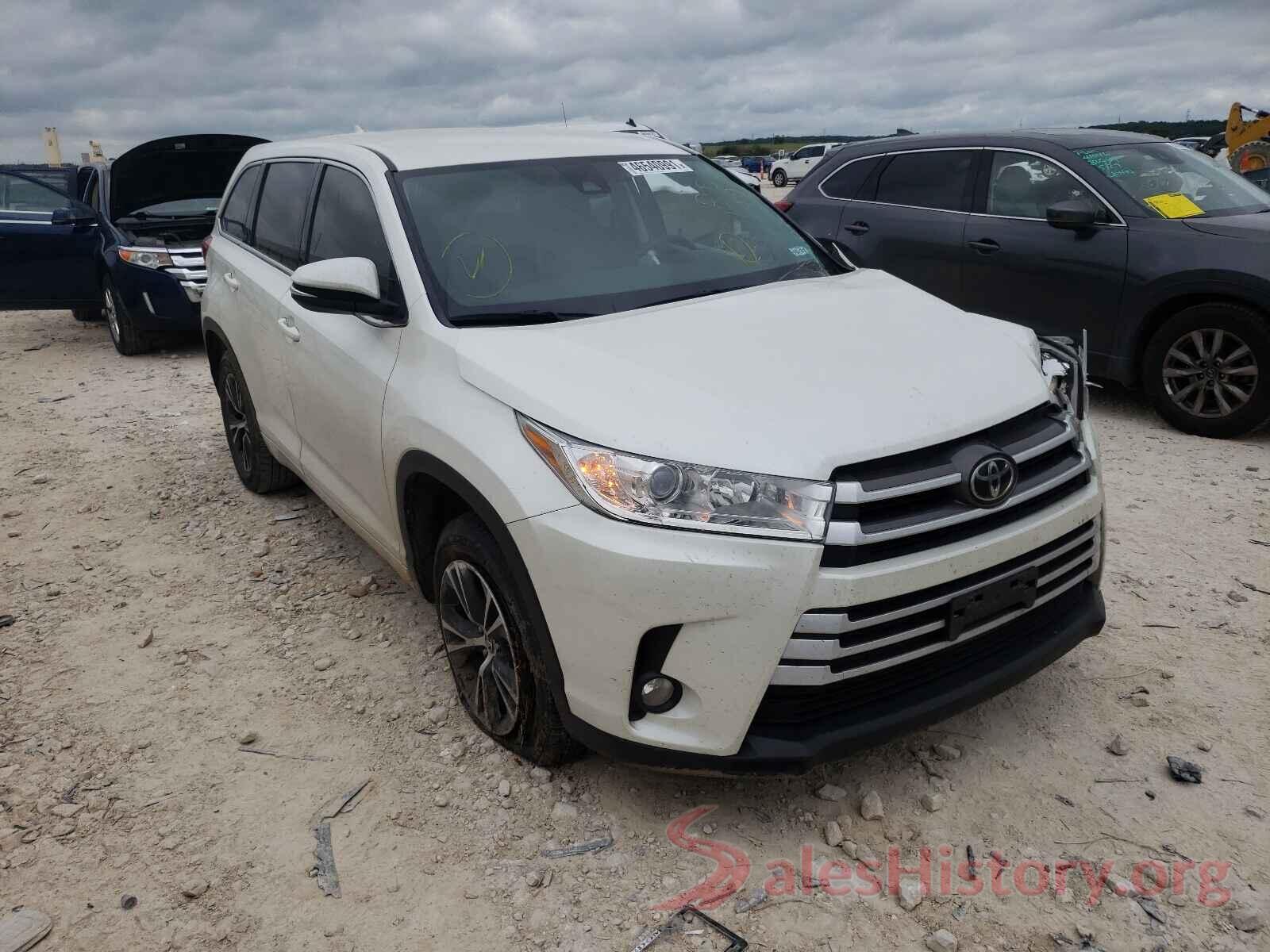 5TDZZRFH4JS275139 2018 TOYOTA HIGHLANDER