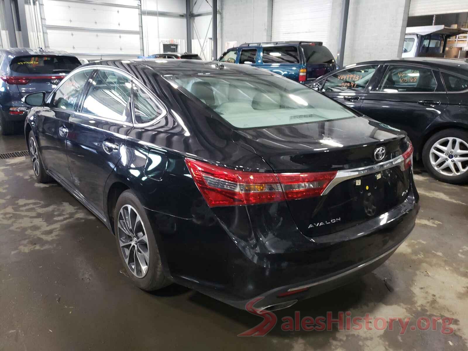 4T1BK1EB1JU277085 2018 TOYOTA AVALON