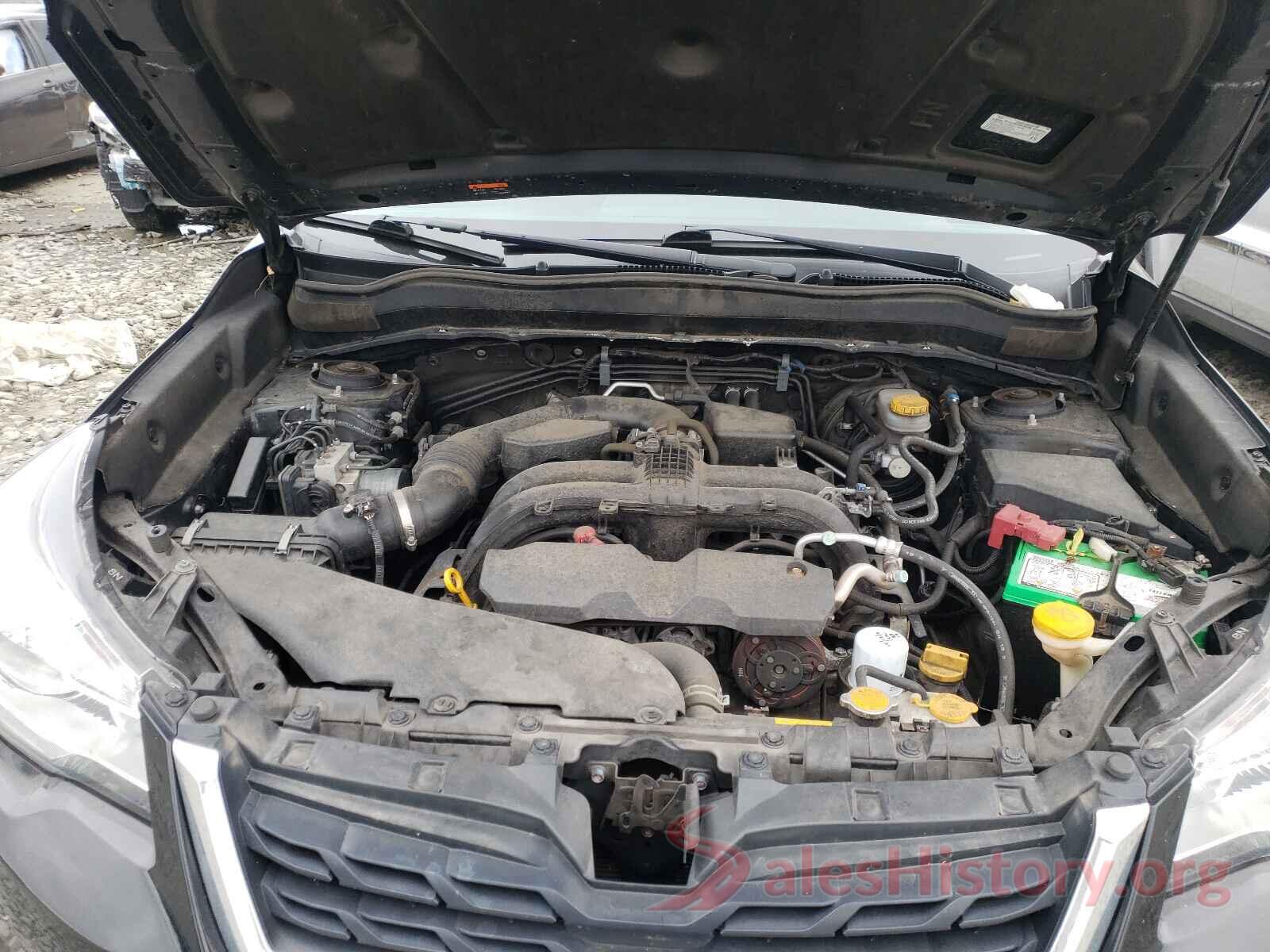 JF2SJAGC1JH487810 2018 SUBARU FORESTER