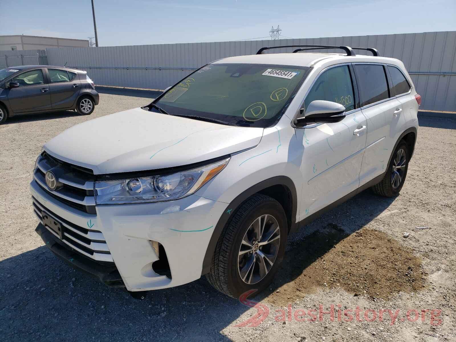 5TDZARFH0KS061015 2019 TOYOTA HIGHLANDER