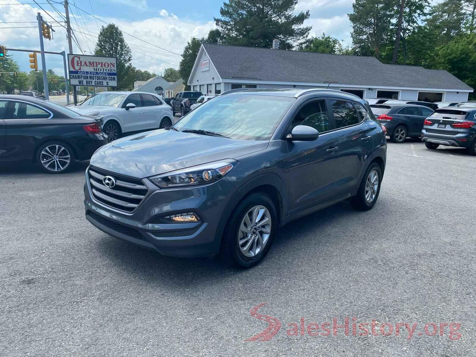 KM8J33A47GU092611 2016 HYUNDAI TUCSON