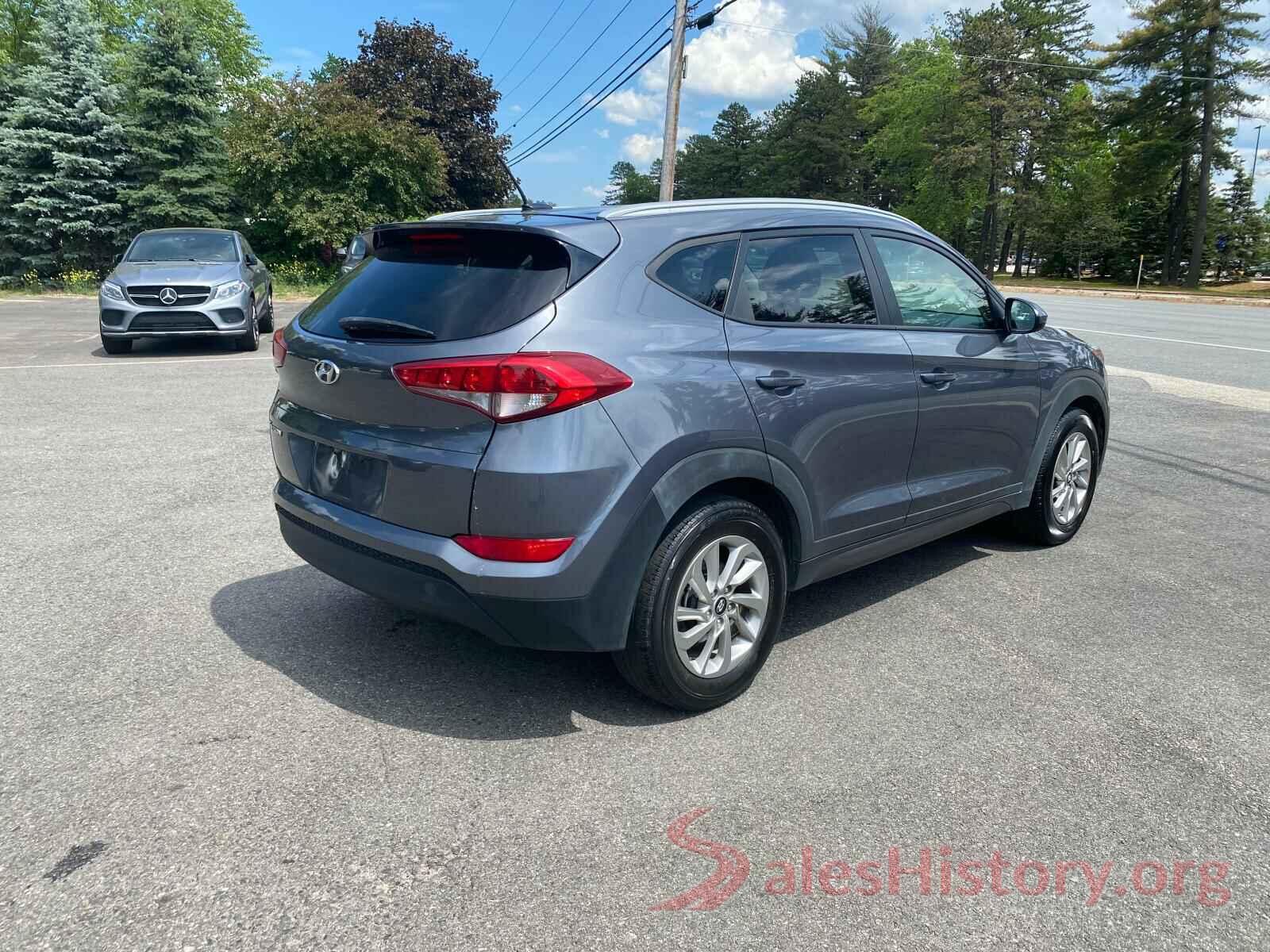 KM8J33A47GU092611 2016 HYUNDAI TUCSON