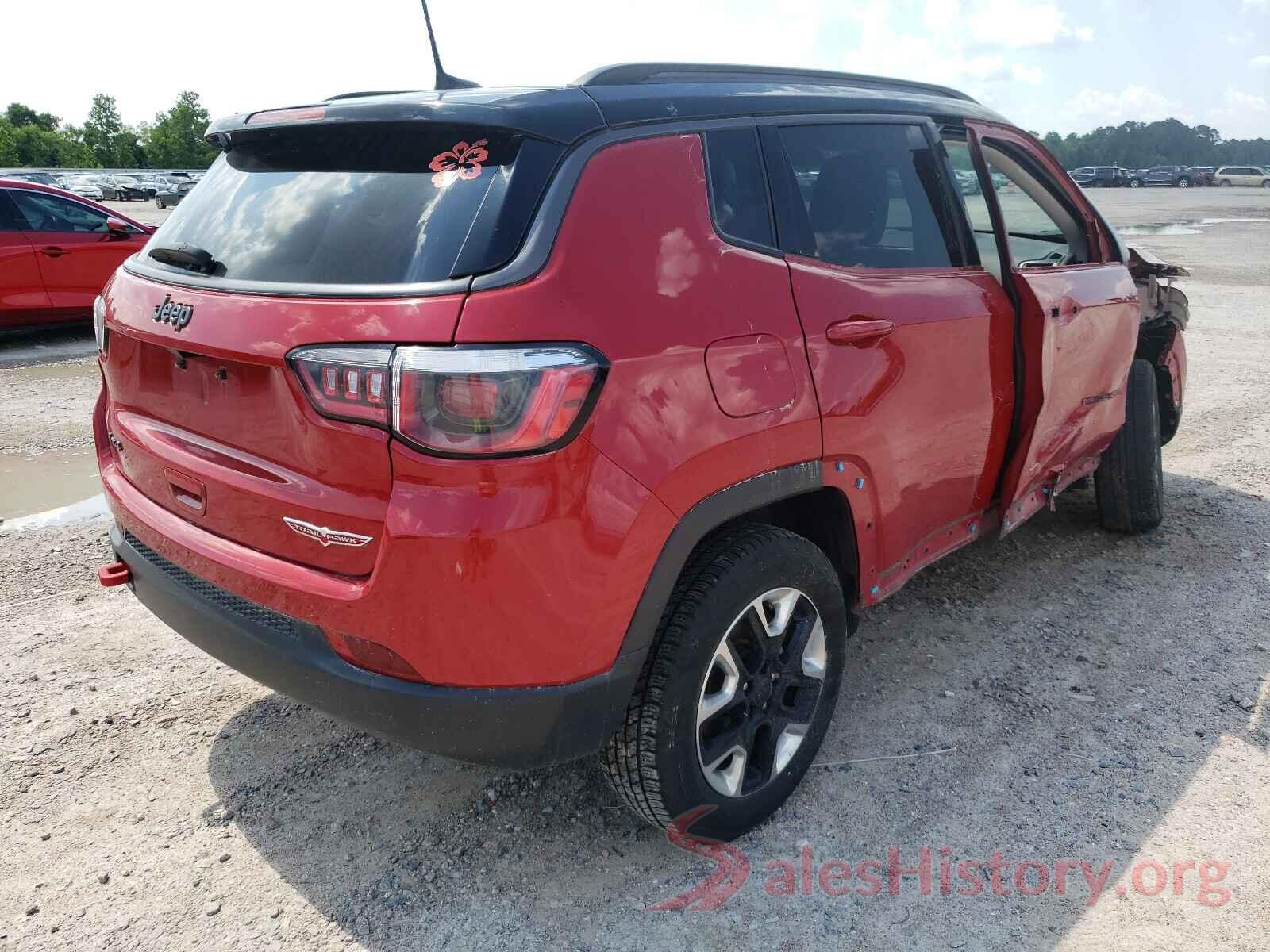 3C4NJDDB9JT450854 2018 JEEP COMPASS