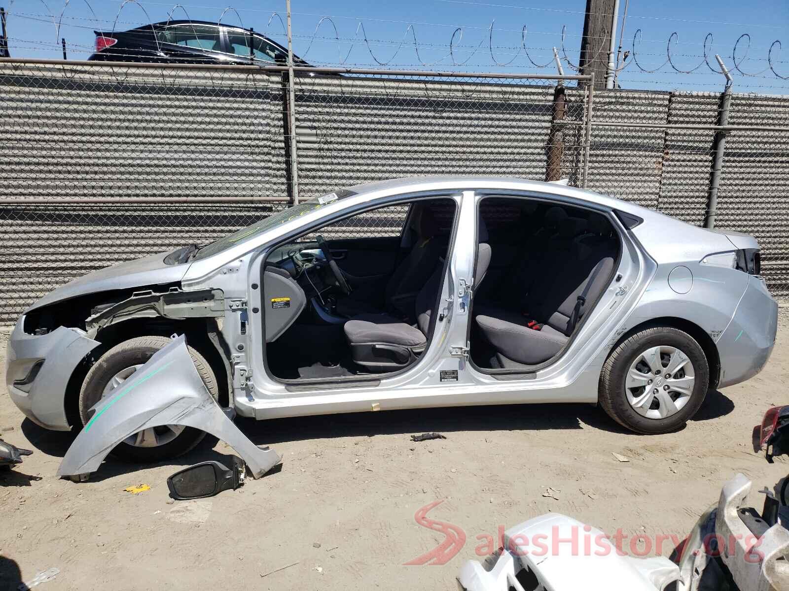 5NPDH4AE9GH666427 2016 HYUNDAI ELANTRA