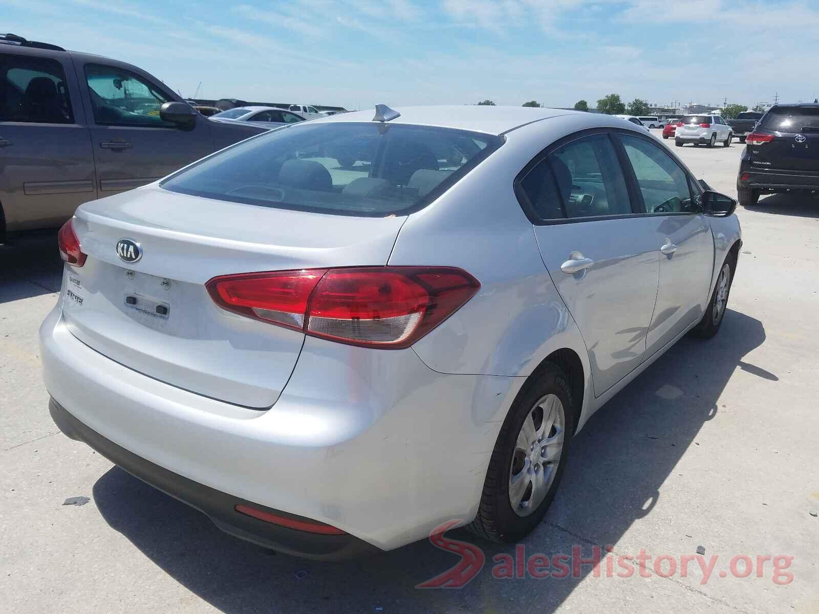 3KPFK4A75HE047227 2017 KIA FORTE