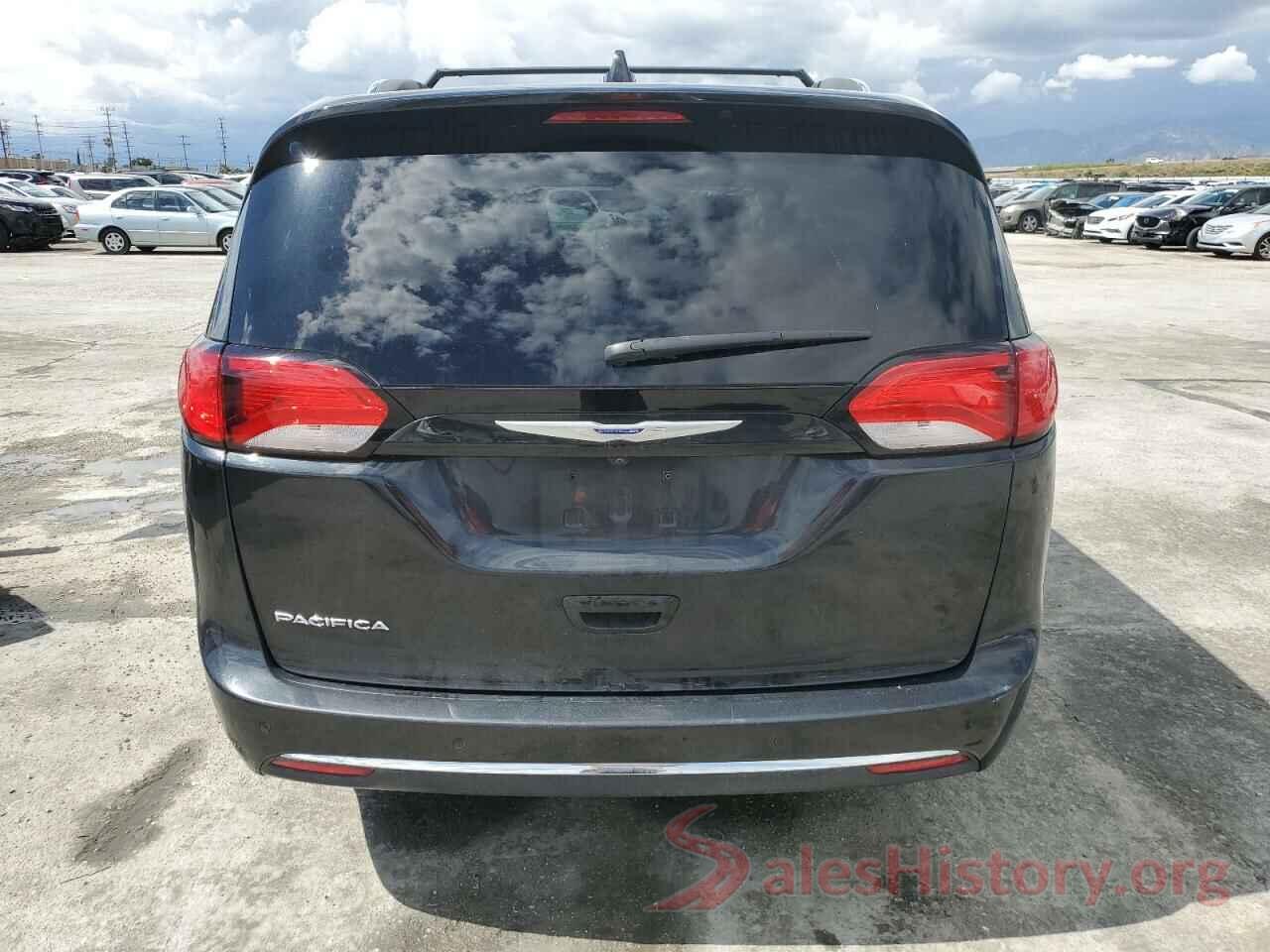 2C4RC1BGXJR277101 2018 CHRYSLER PACIFICA