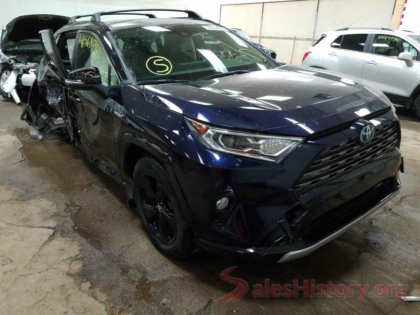 JTMEWRFV5KD516670 2019 TOYOTA RAV4