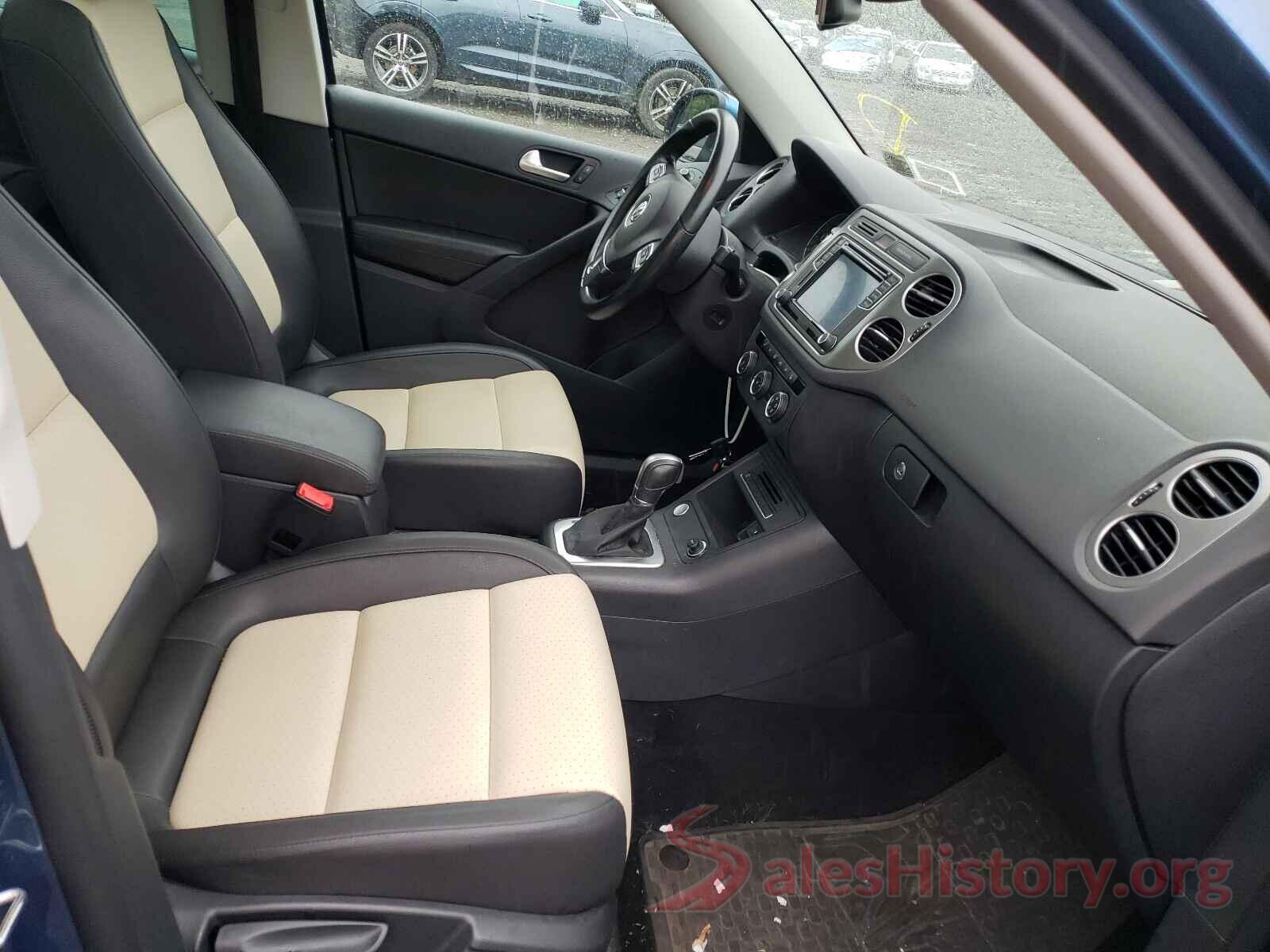 WVGSV7AX7HW512860 2017 VOLKSWAGEN TIGUAN