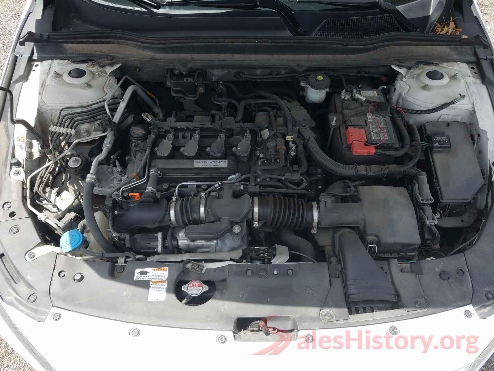 1HGCV1F18JA809425 2018 HONDA ACCORD