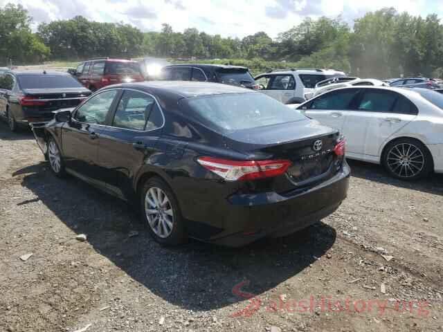 4T1B11HK5JU067247 2018 TOYOTA CAMRY