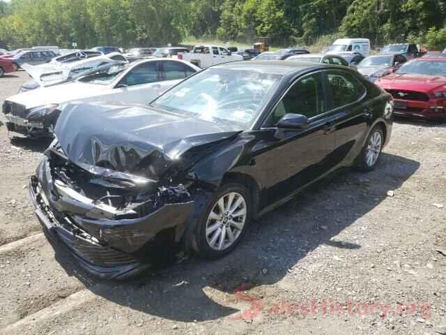 4T1B11HK5JU067247 2018 TOYOTA CAMRY