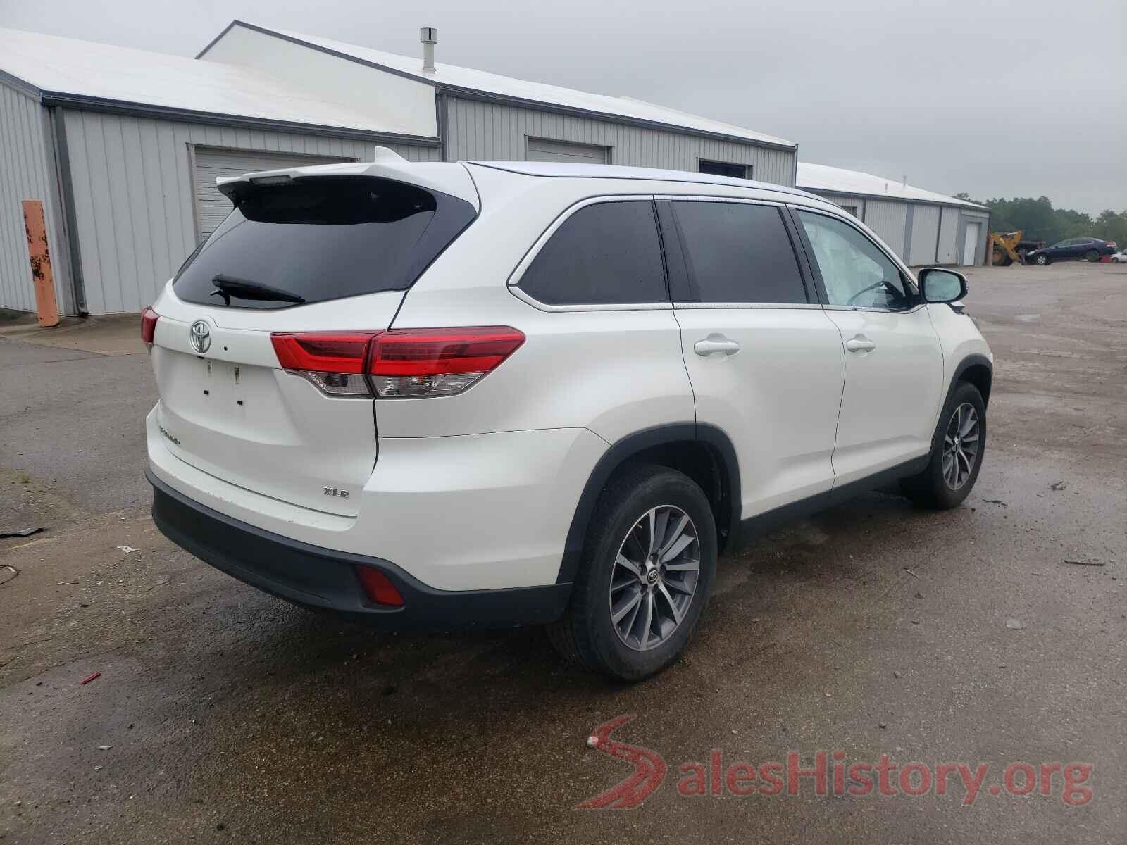 5TDKZRFH1KS555457 2019 TOYOTA HIGHLANDER