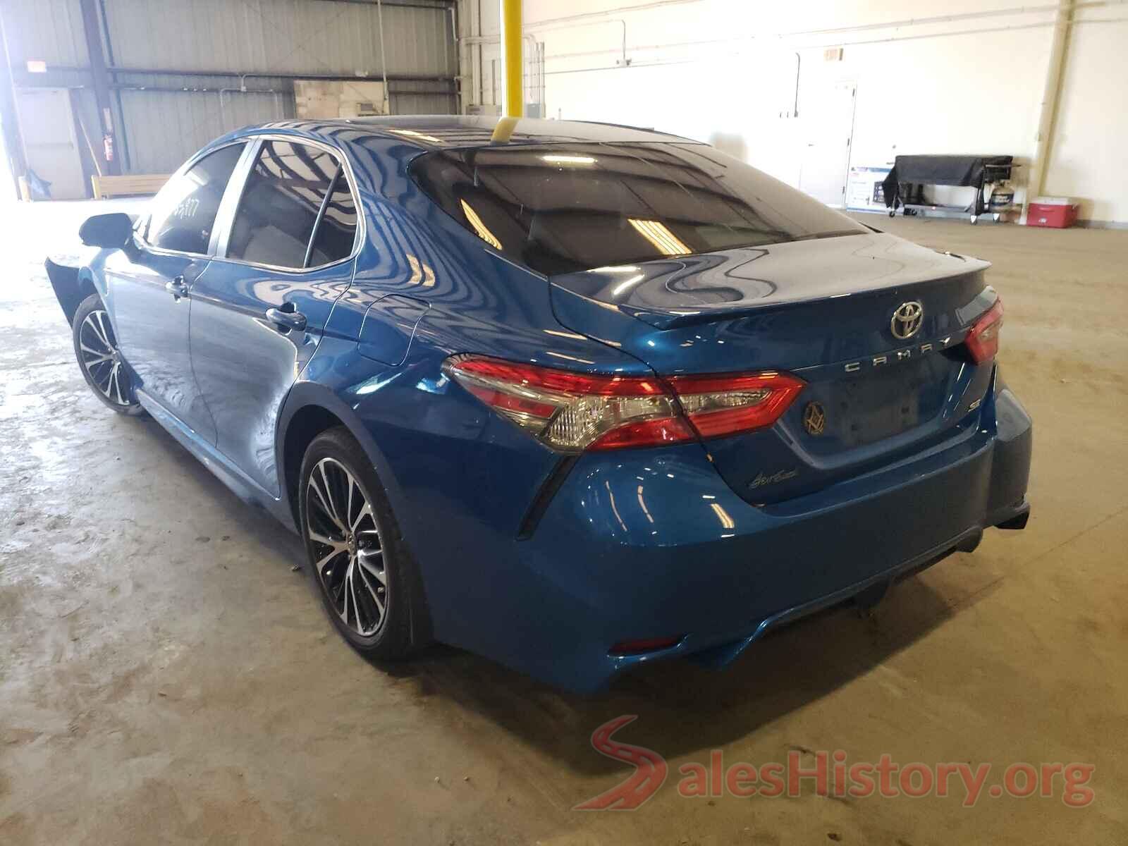 4T1B11HK0JU051666 2018 TOYOTA CAMRY