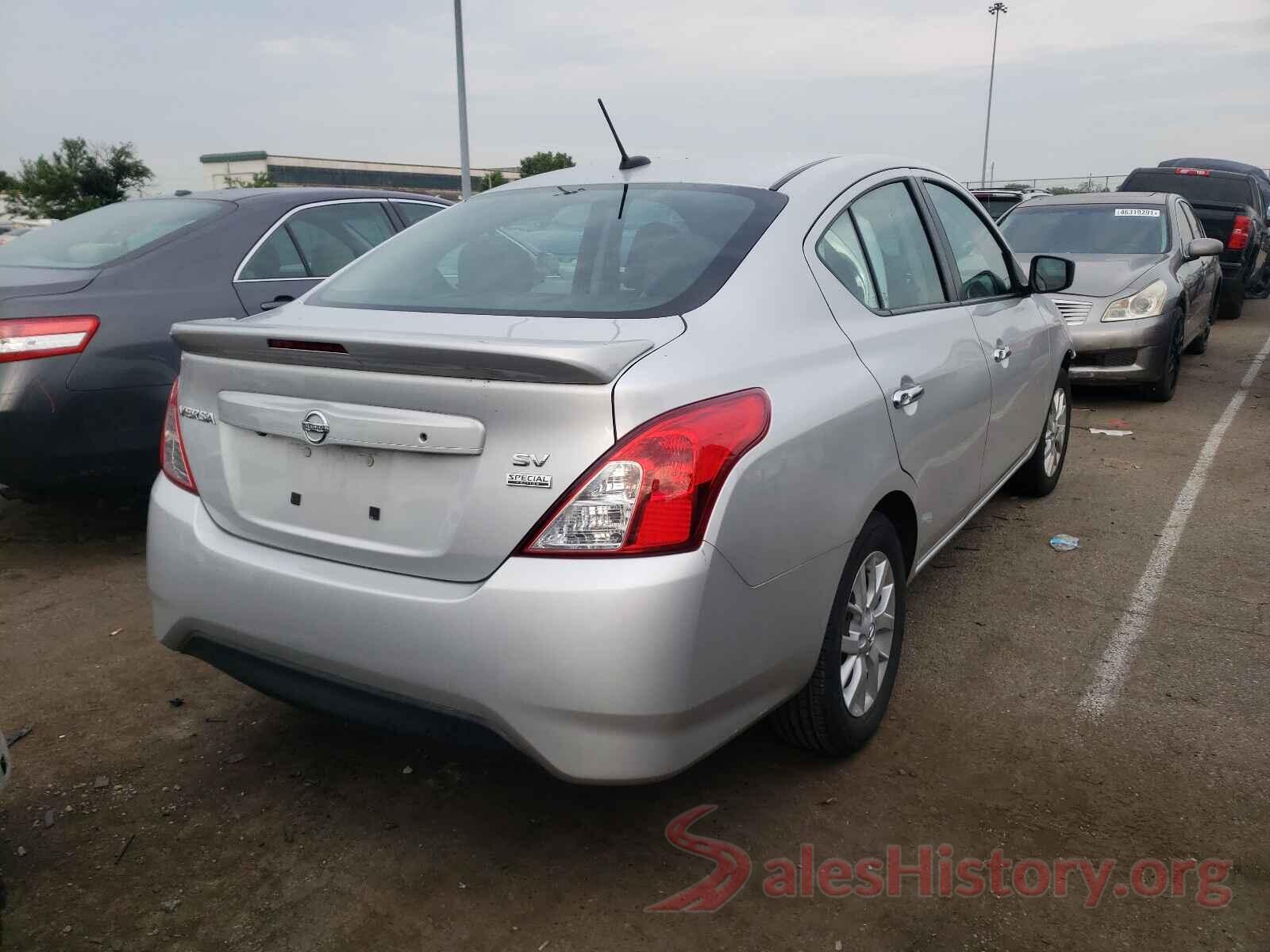 3N1CN7AP9JL875278 2018 NISSAN VERSA