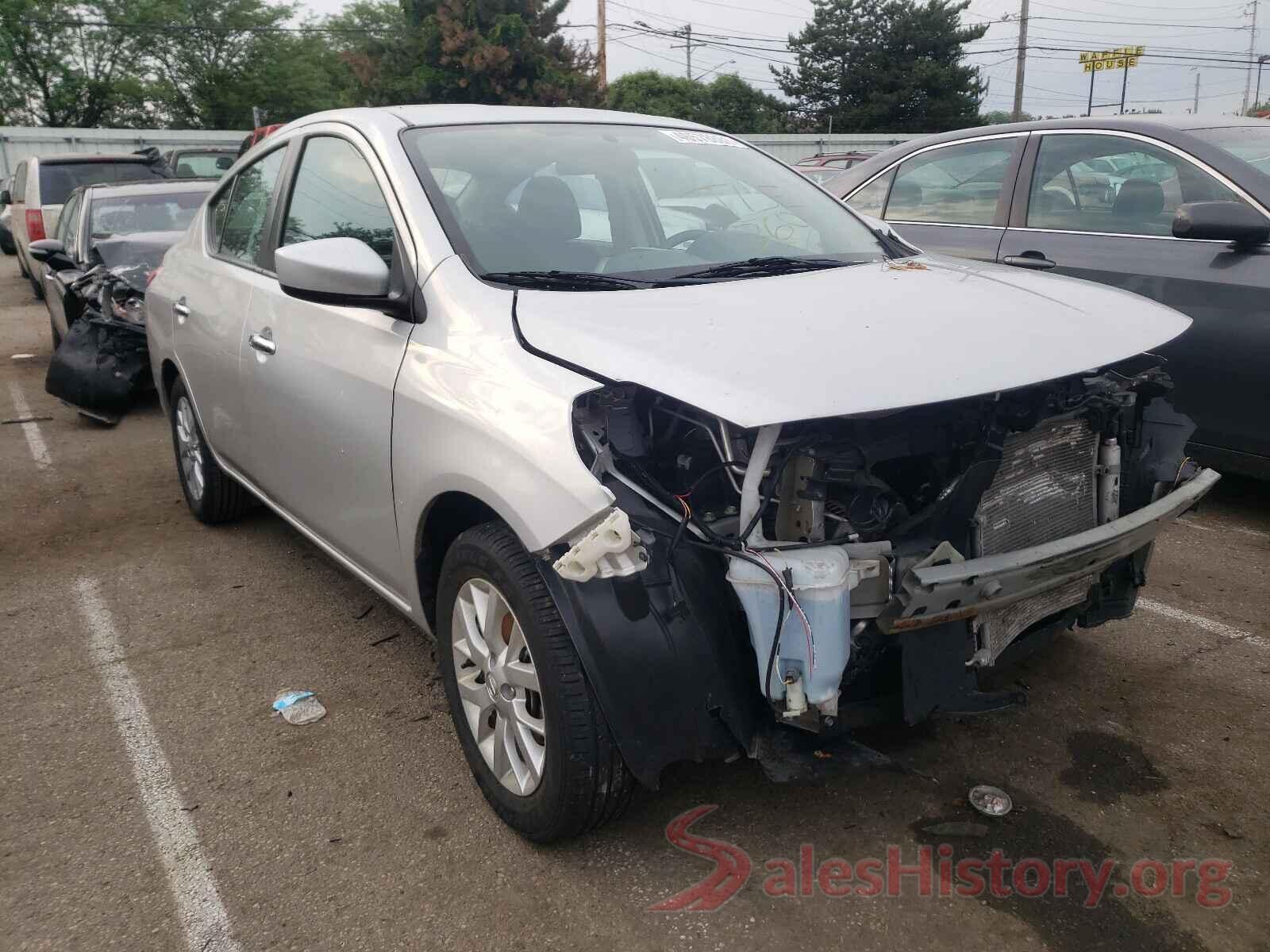 3N1CN7AP9JL875278 2018 NISSAN VERSA