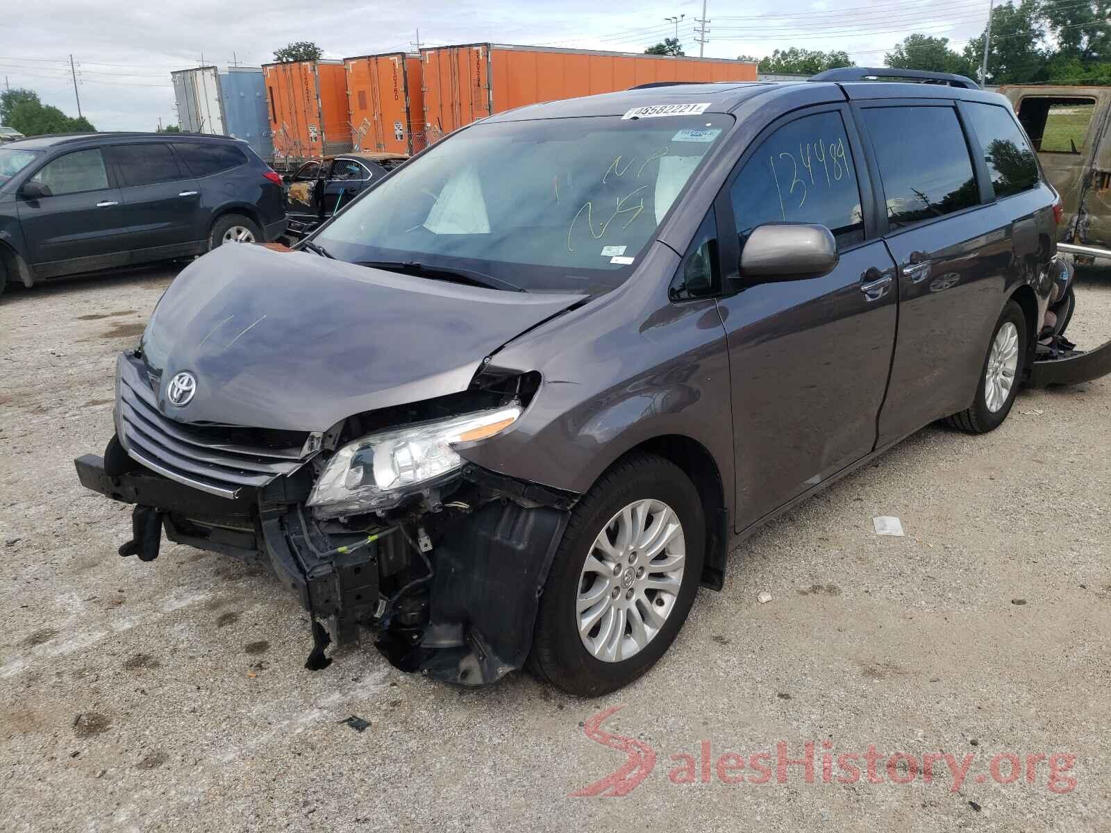 5TDYZ3DC5HS780150 2017 TOYOTA SIENNA