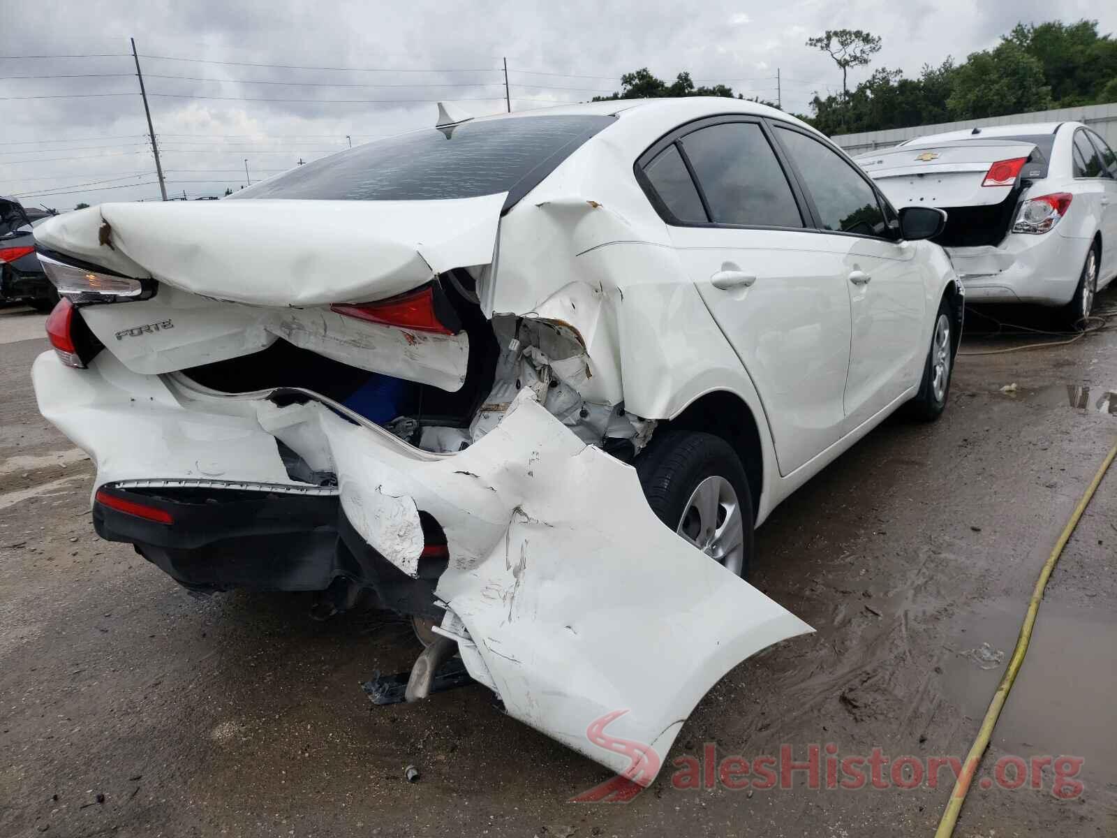 3KPFK4A7XJE231715 2018 KIA FORTE