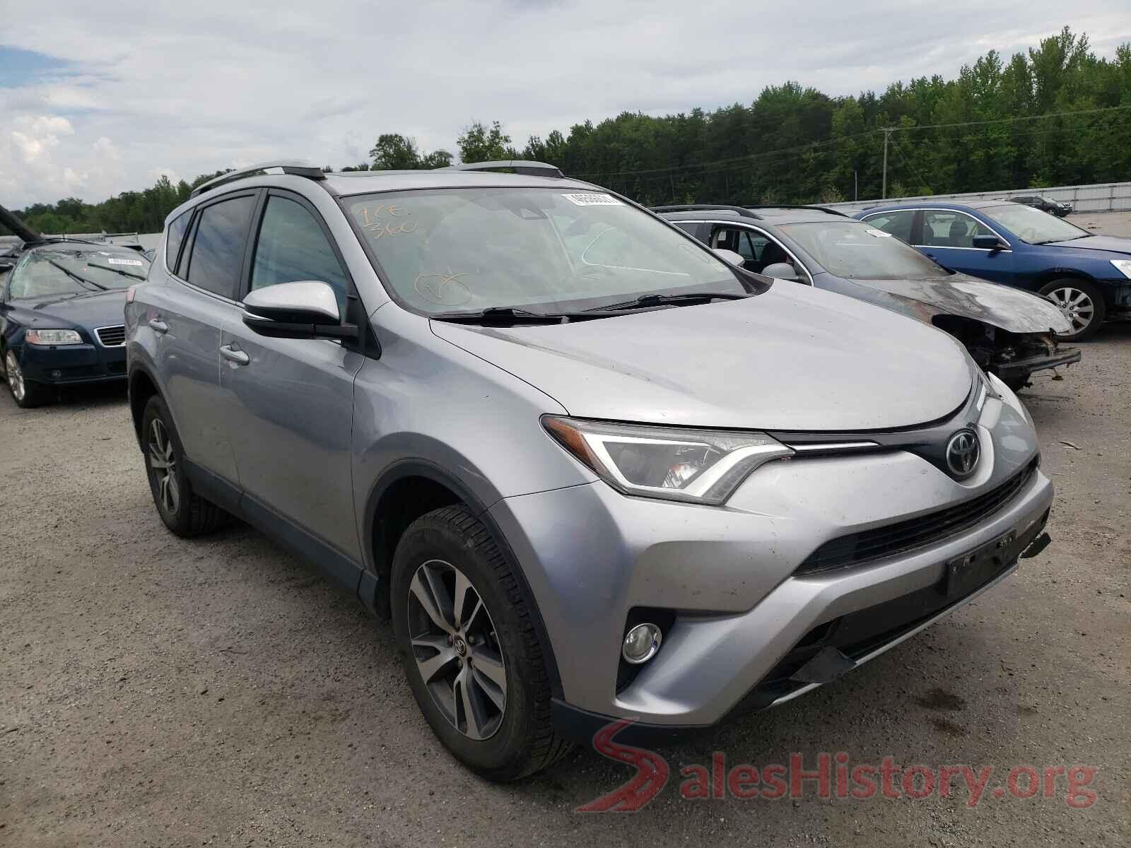 2T3RFREV2HW576887 2017 TOYOTA RAV4