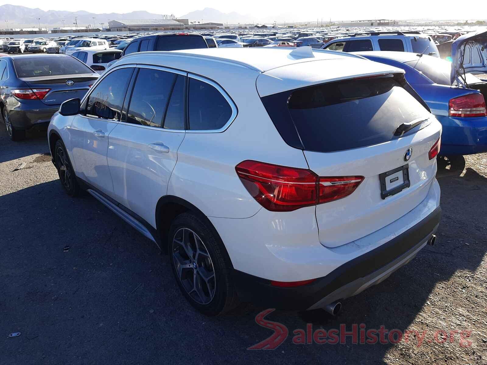 WBXHU7C32J5H42299 2018 BMW X1