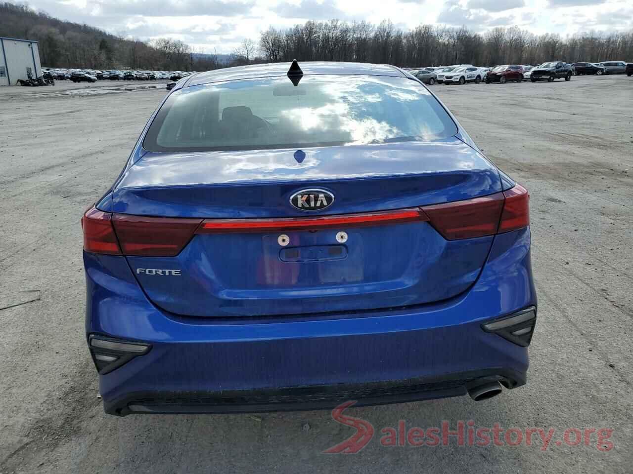 3KPF24AD0KE058388 2019 KIA FORTE