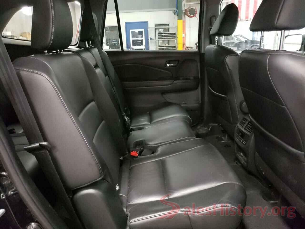 5FNYF6H55JB001832 2018 HONDA PILOT