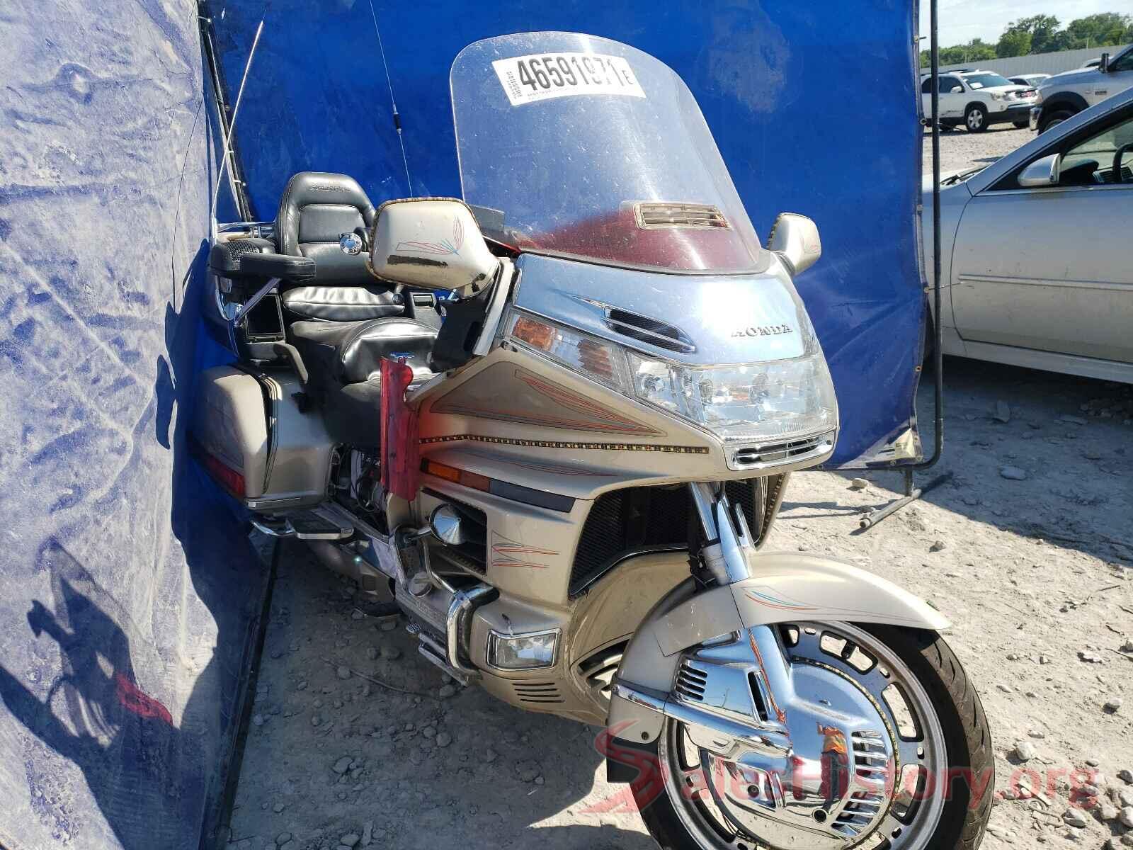 1HFSC2235WA004685 1998 HONDA GL CYCLE