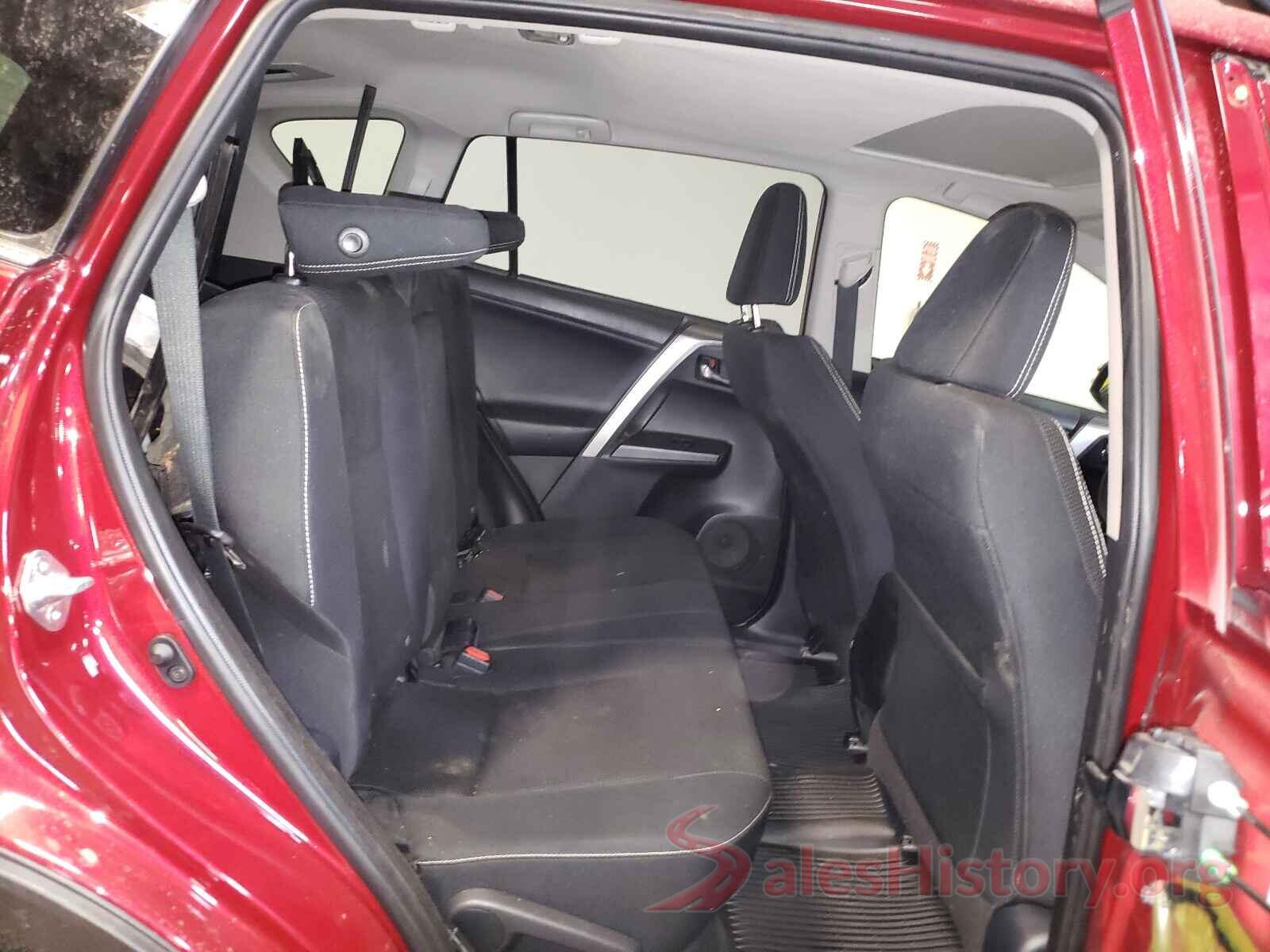 JTMRFREV5JD237737 2018 TOYOTA RAV4