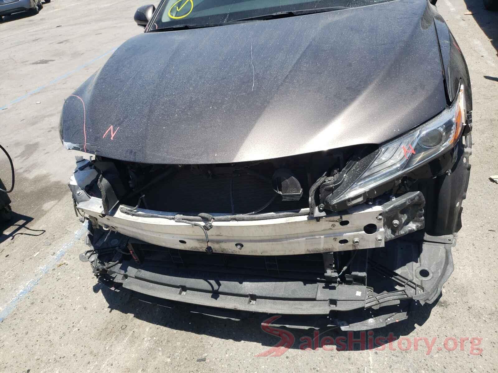 4T1B21HK6JU505870 2018 TOYOTA CAMRY