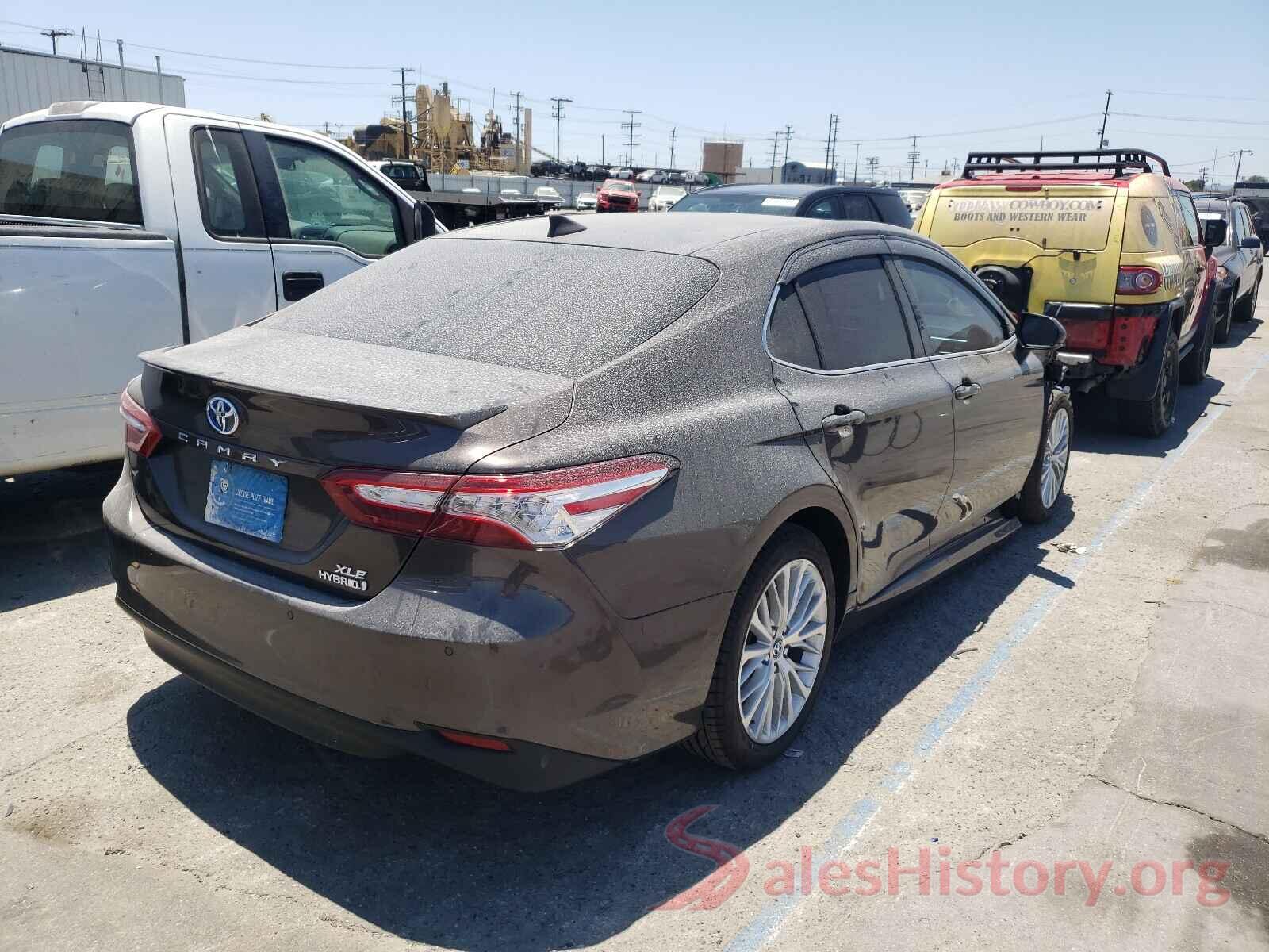 4T1B21HK6JU505870 2018 TOYOTA CAMRY