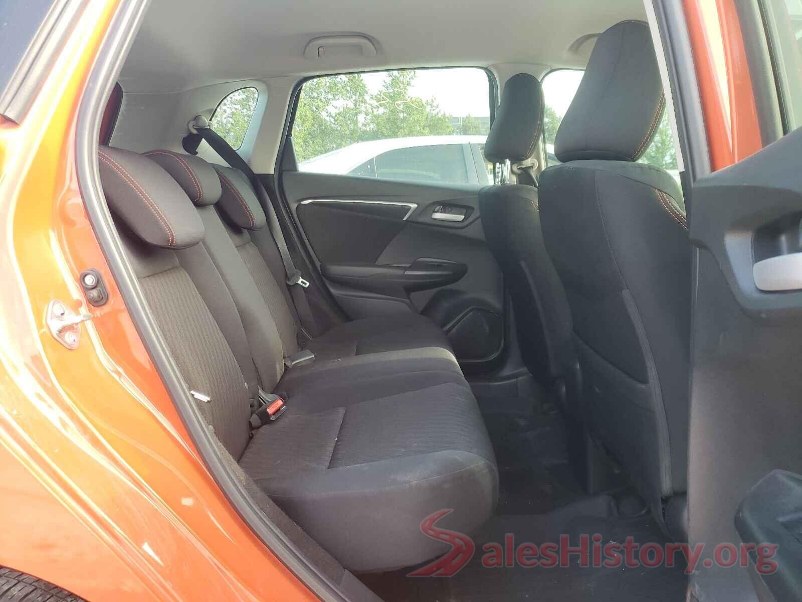 3HGGK5H61JM102258 2018 HONDA FIT