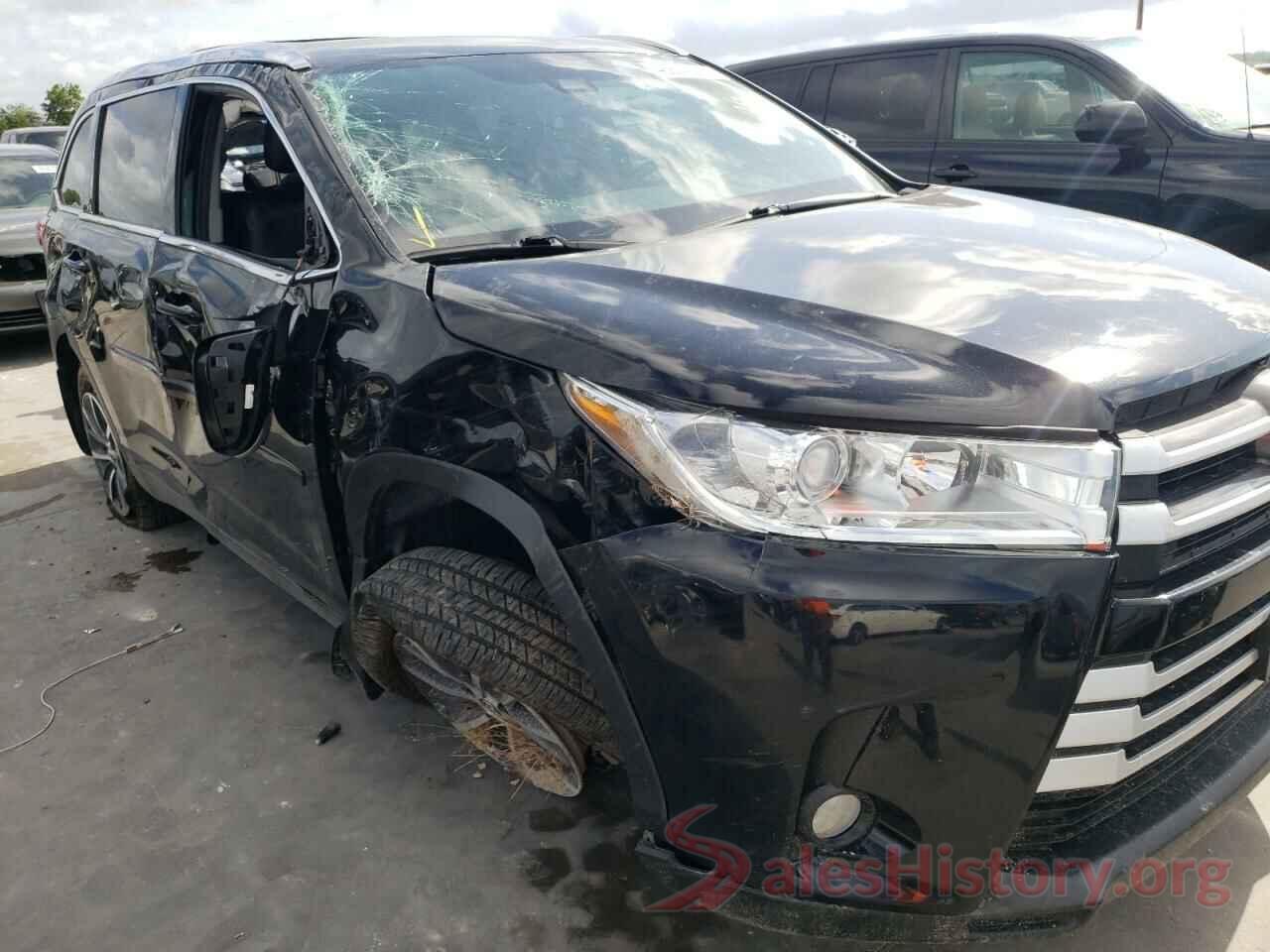 5TDJZRFH4JS560629 2018 TOYOTA HIGHLANDER