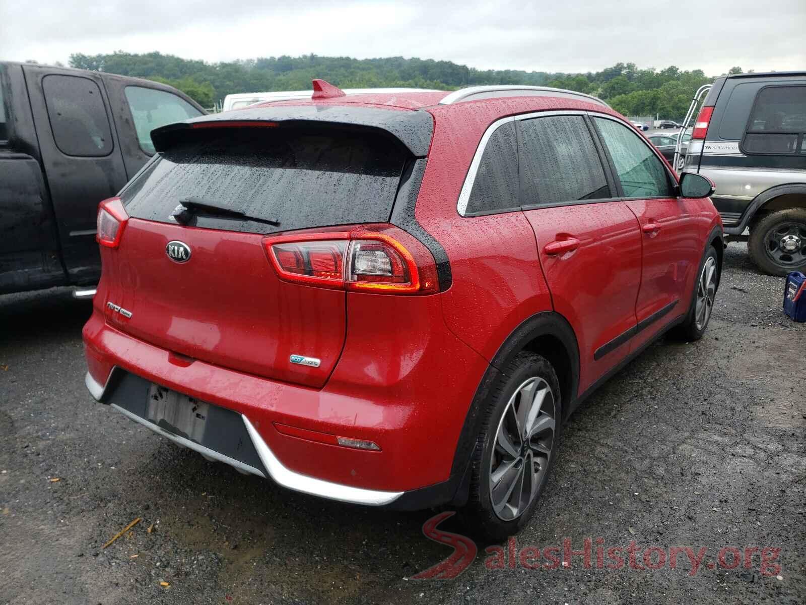 KNDCE3LC3H5043848 2017 KIA NIRO