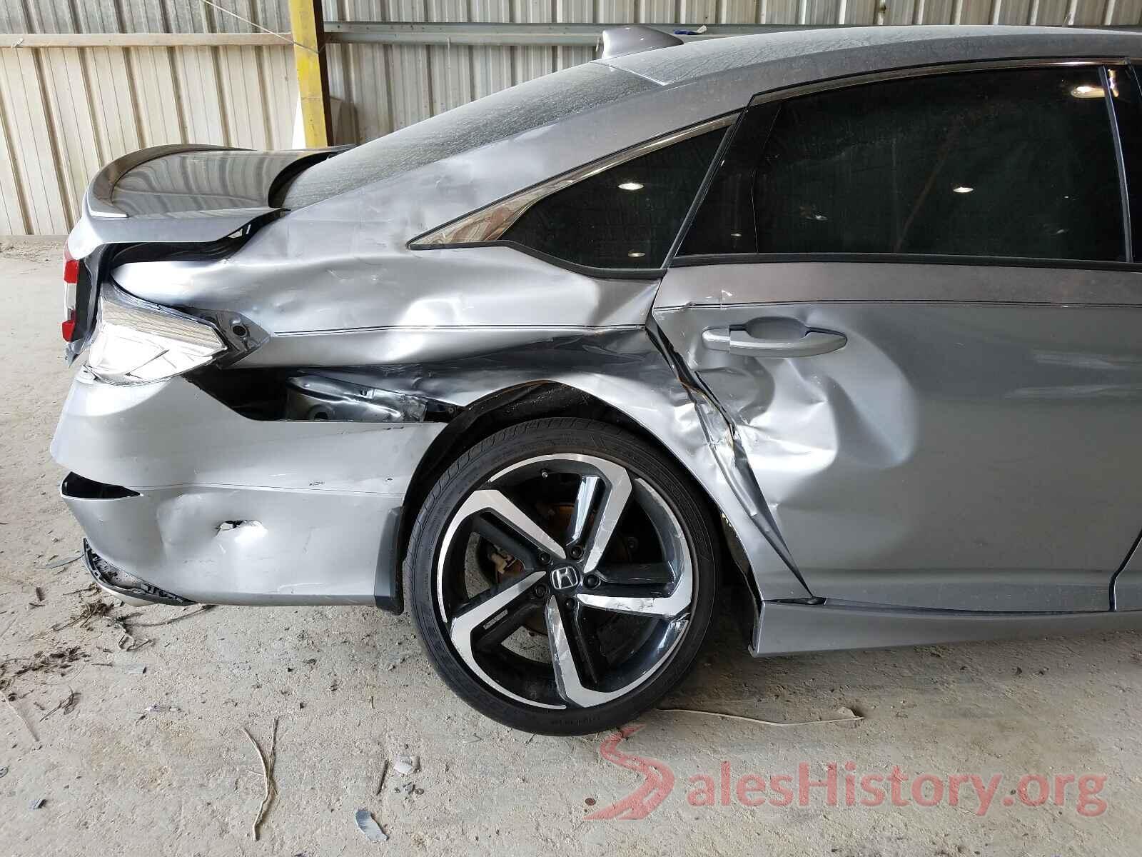 1HGCV1F30KA107652 2019 HONDA ACCORD