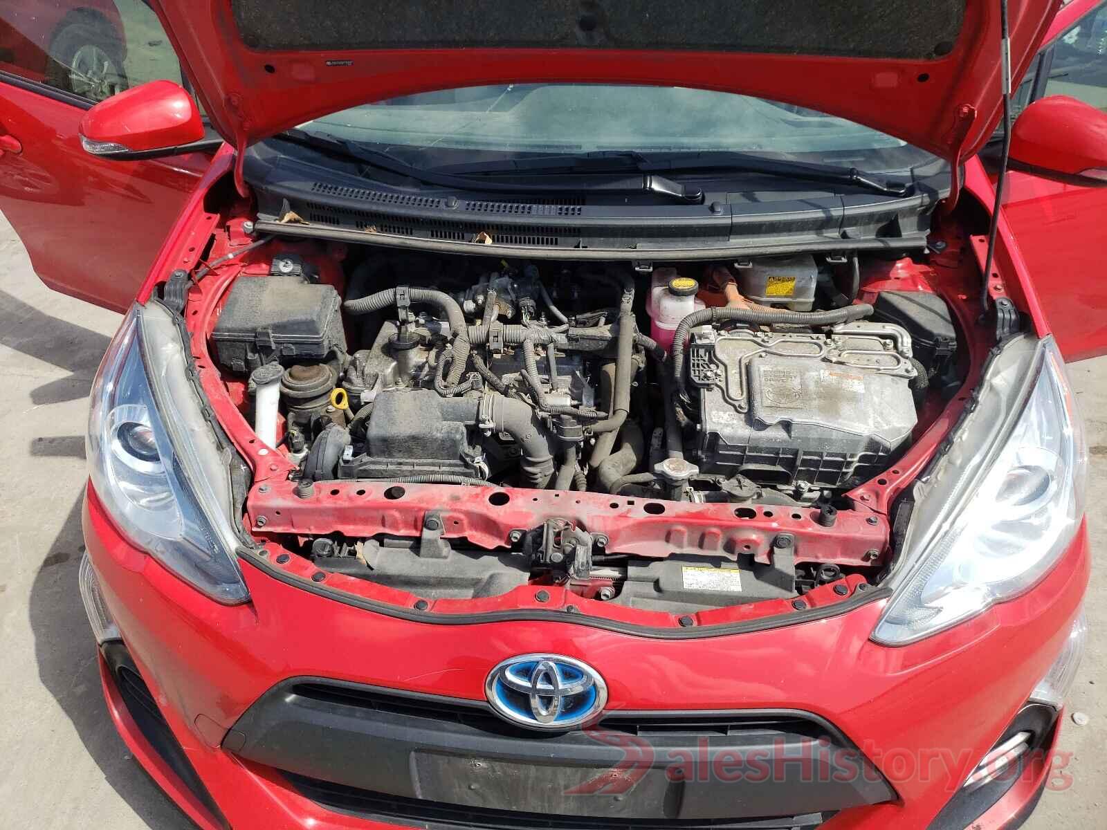 JTDKDTB30H1592947 2017 TOYOTA PRIUS