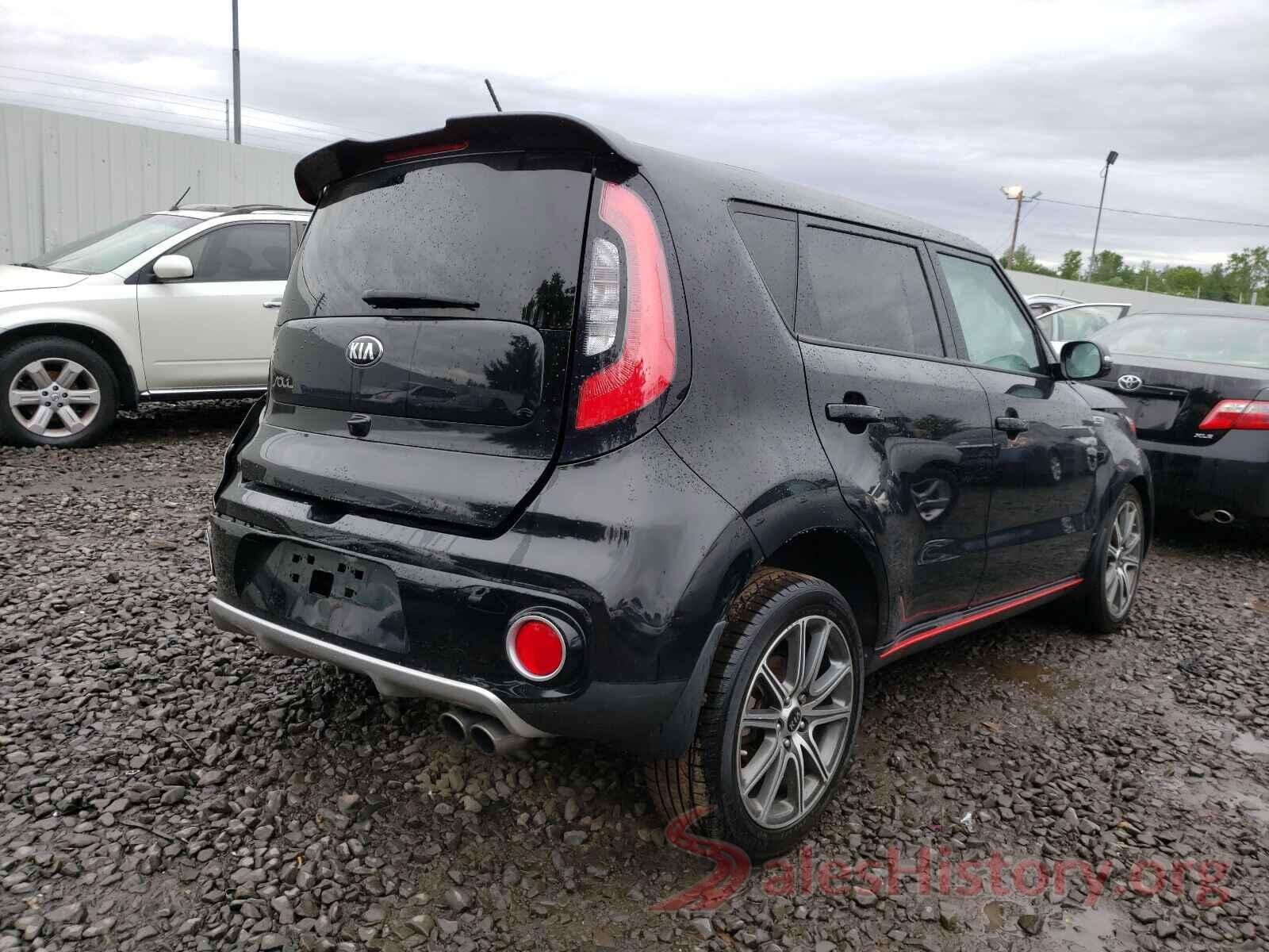 KNDJX3AA3J7515477 2018 KIA SOUL