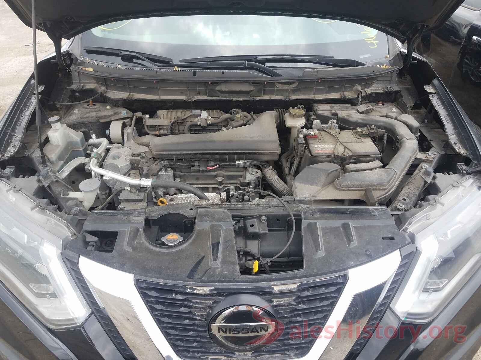 KNMAT2MV9JP583870 2018 NISSAN ROGUE